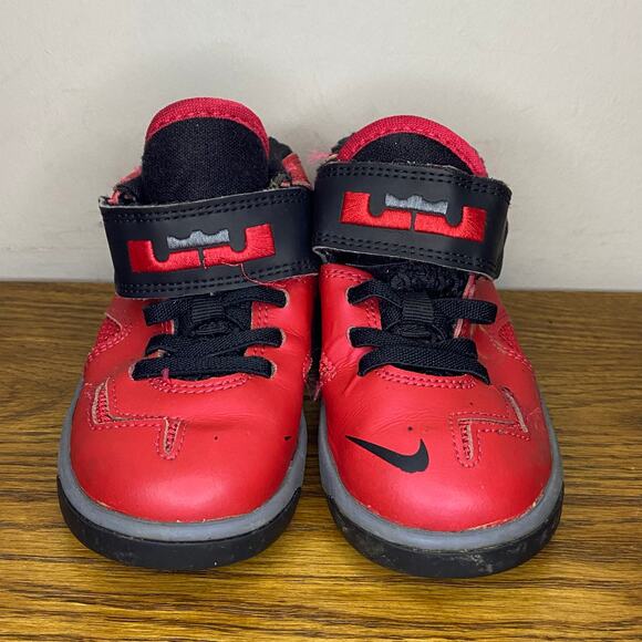 Nike LeBron Soldier 7 VII TD University Red Black Grey Basketball Sneakers 8C - Picture 2 of 7